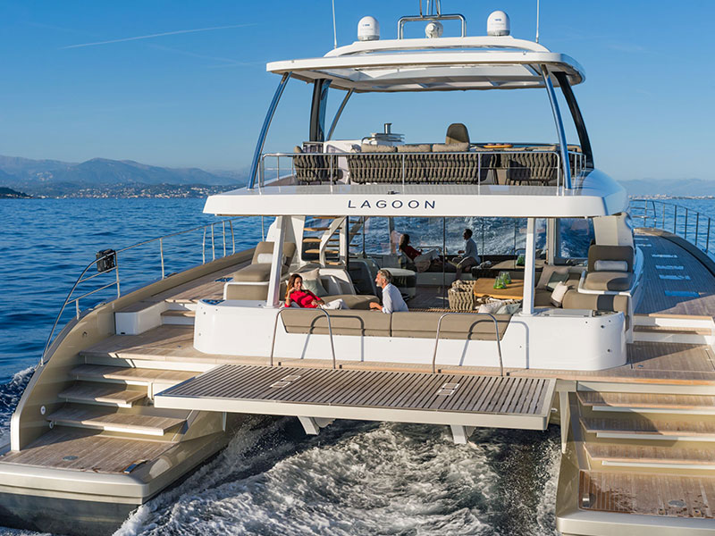 يخت Lagoon Seventy 8 Catamaran... فخامة على سطح الماء